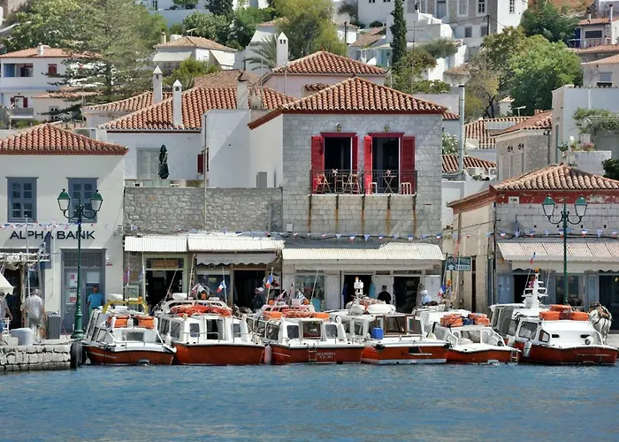 Hydra Port Apartments-Serenity