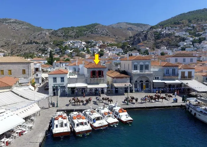 Hydra Port Apartments-Serenity